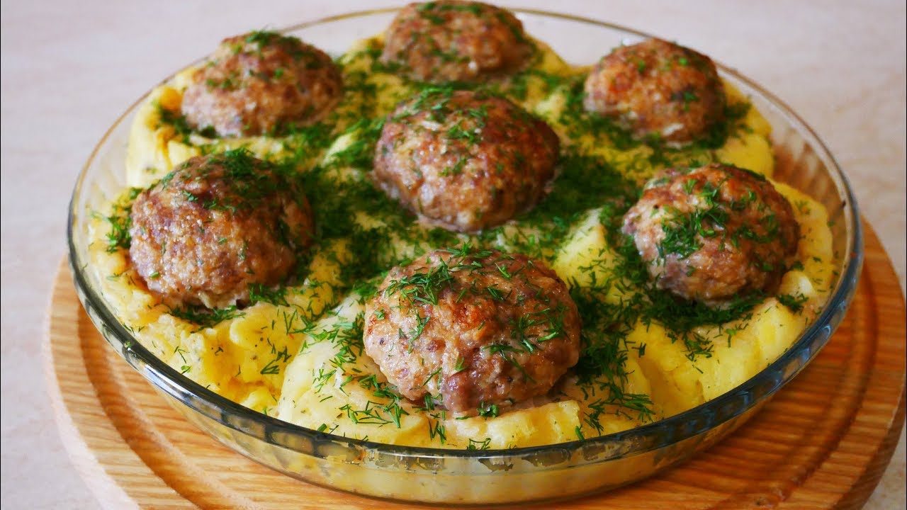 Картофельные котлеты с начинкой из курицы