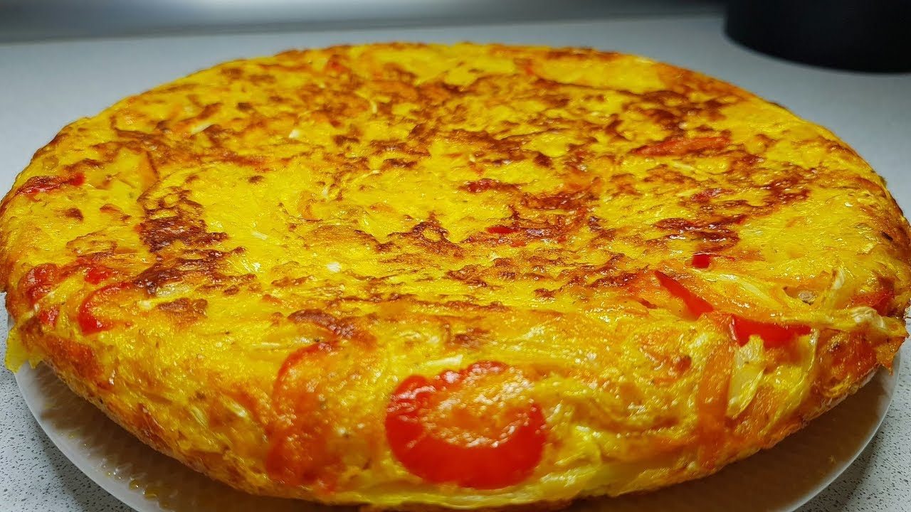 Салат из капусты и яиц с плавленым сырком — простой и быстрый