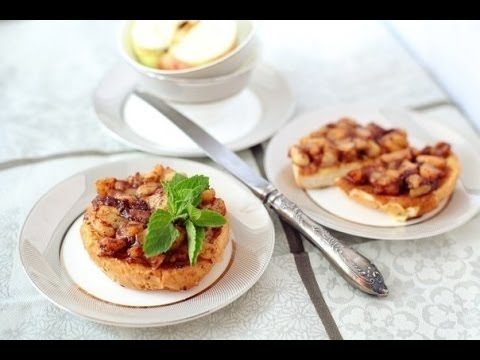 Яблочные французские тосты с карамельным соусом